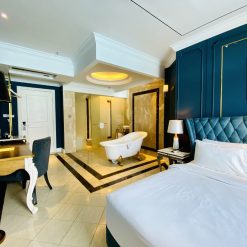 Romantic Suite Room